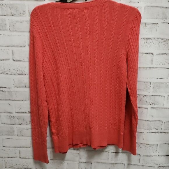 Eddie Bauer sweater  - Picture 3 of 3